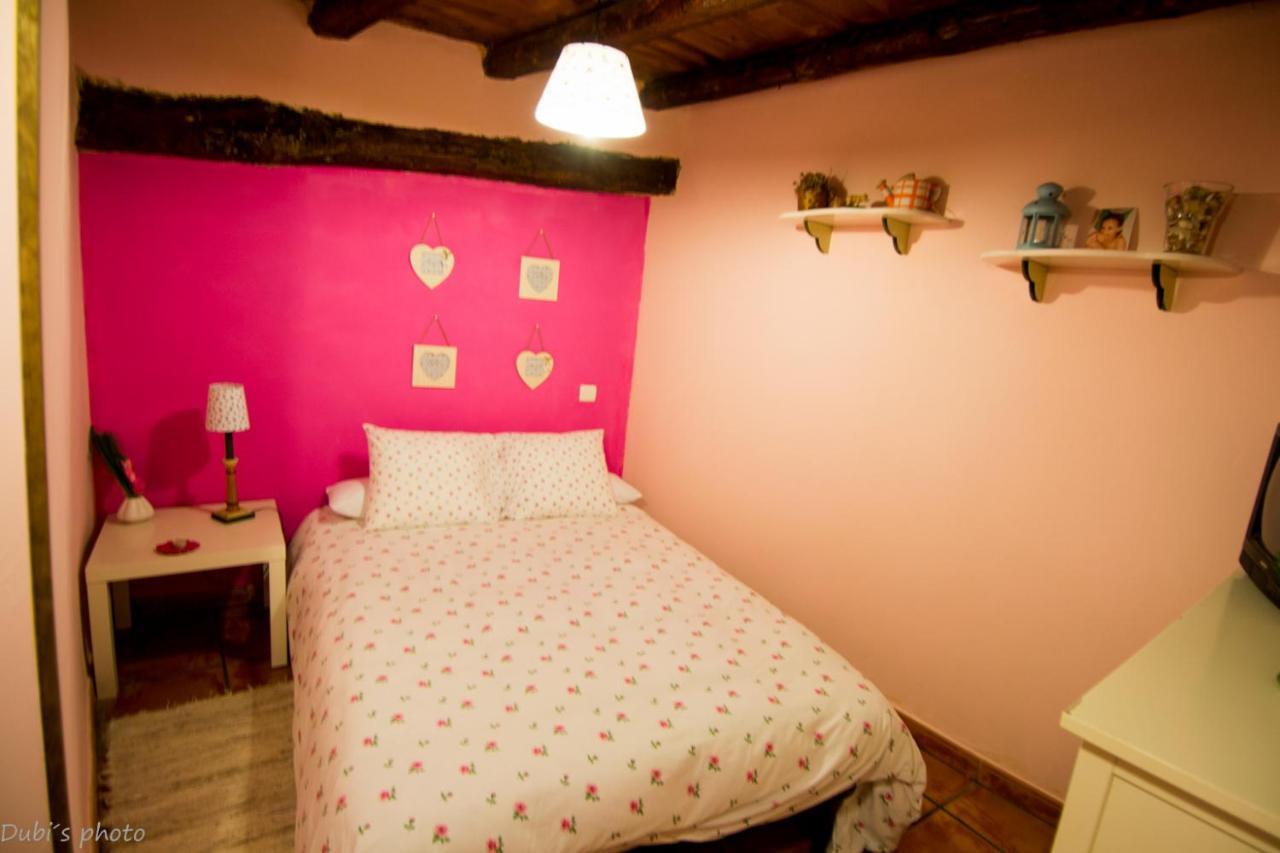 La Casita De Leire Guest House Tamajon ภายนอก รูปภาพ