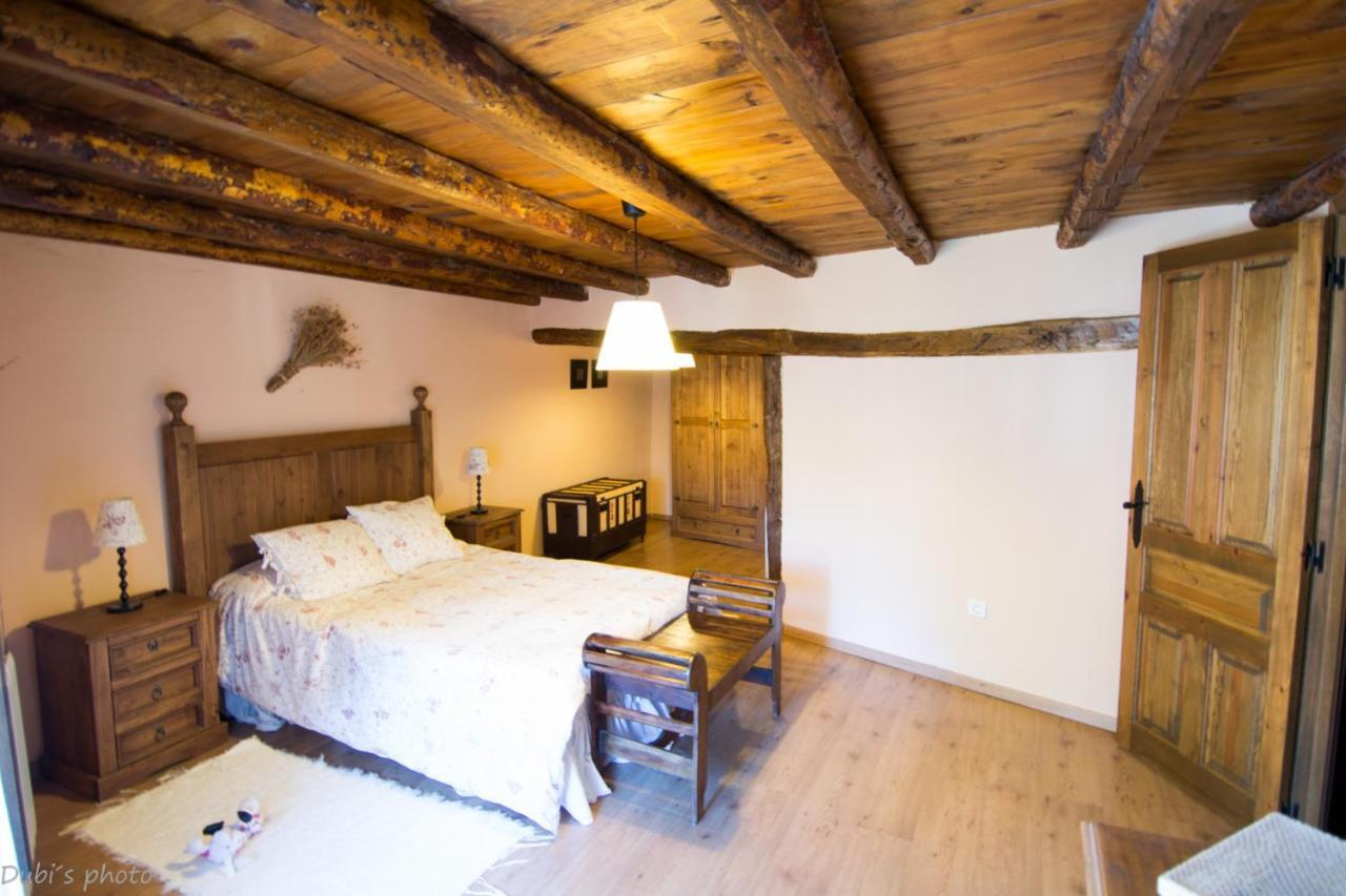 La Casita De Leire Guest House Tamajon ภายนอก รูปภาพ