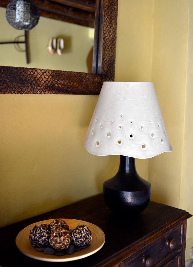 La Casita De Leire Guest House Tamajon ภายนอก รูปภาพ