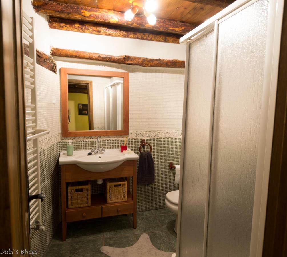 La Casita De Leire Guest House Tamajon ภายนอก รูปภาพ